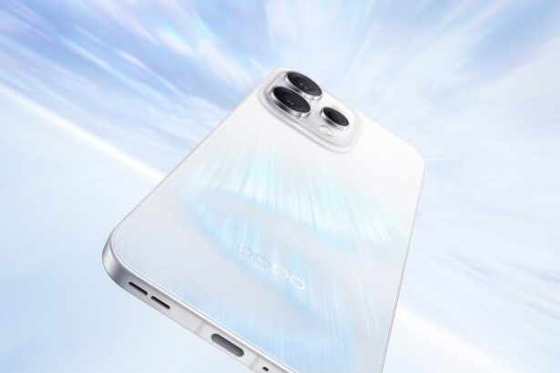 The smooth Oxygen OS interface and custom AI features on the high-refresh-rate OnePlus 15 screen.