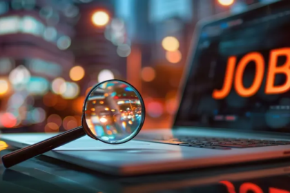 Professional preparing for GCC Jobs 2026 by learning artificial intelligence and digital infrastructure skills in a modern Gulf city.