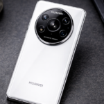 The premium gold Huawei Mate 80 Pro showing its unique dual ring camera design.